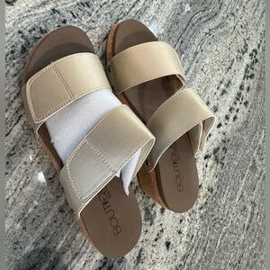 Women's Tan Sandals